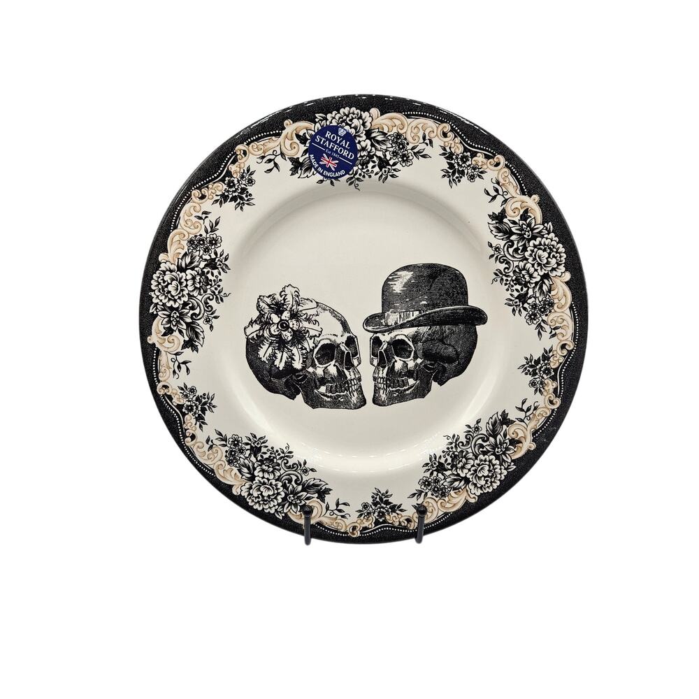 Royal Stafford Skull Dinner Plates NWT Black‎ White Gold Skeleton Couple
